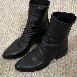 Steve Madden Nextie Boot